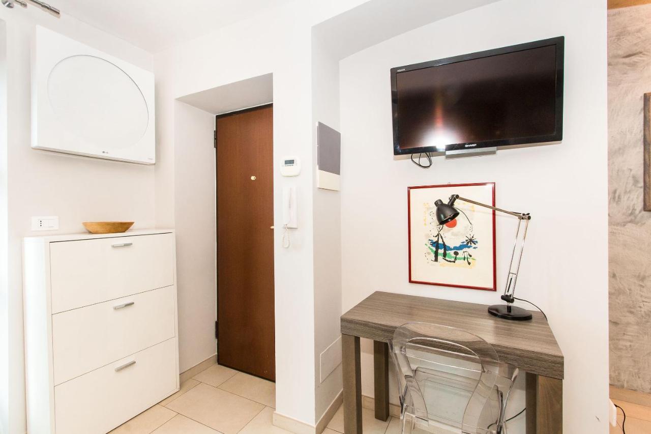 Corso Vittorio & Valentino Bright Studio Apartment Turin Exterior photo