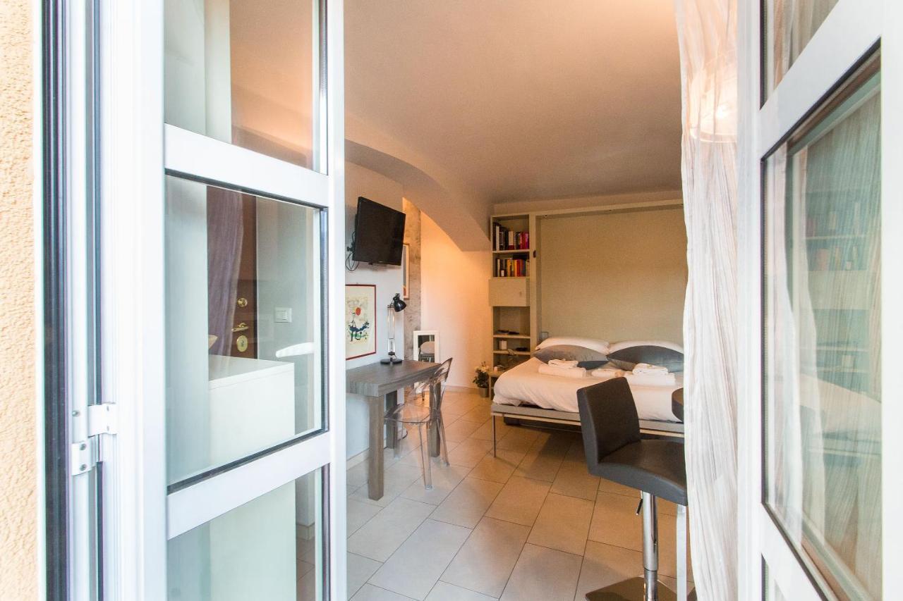 Corso Vittorio & Valentino Bright Studio Apartment Turin Exterior photo